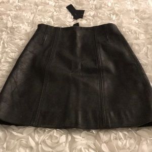 MARC BY MARC JACOBS LEATHER SKIRT Size 2